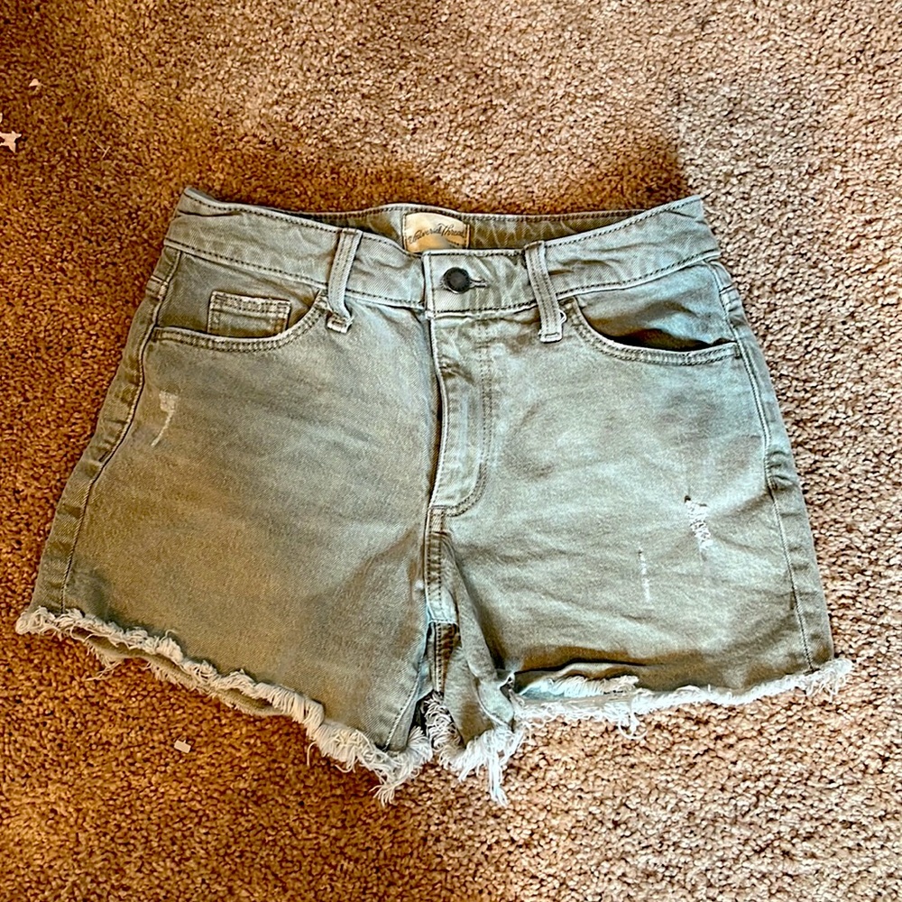 Distressed midi shorts